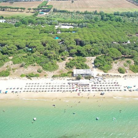 Le Dune Villaggio Lido Di Fondi Bagian luar foto